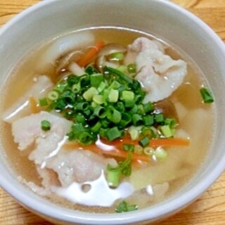 大根としめじの、中華スープ　下味＆隠し味に、塩麹